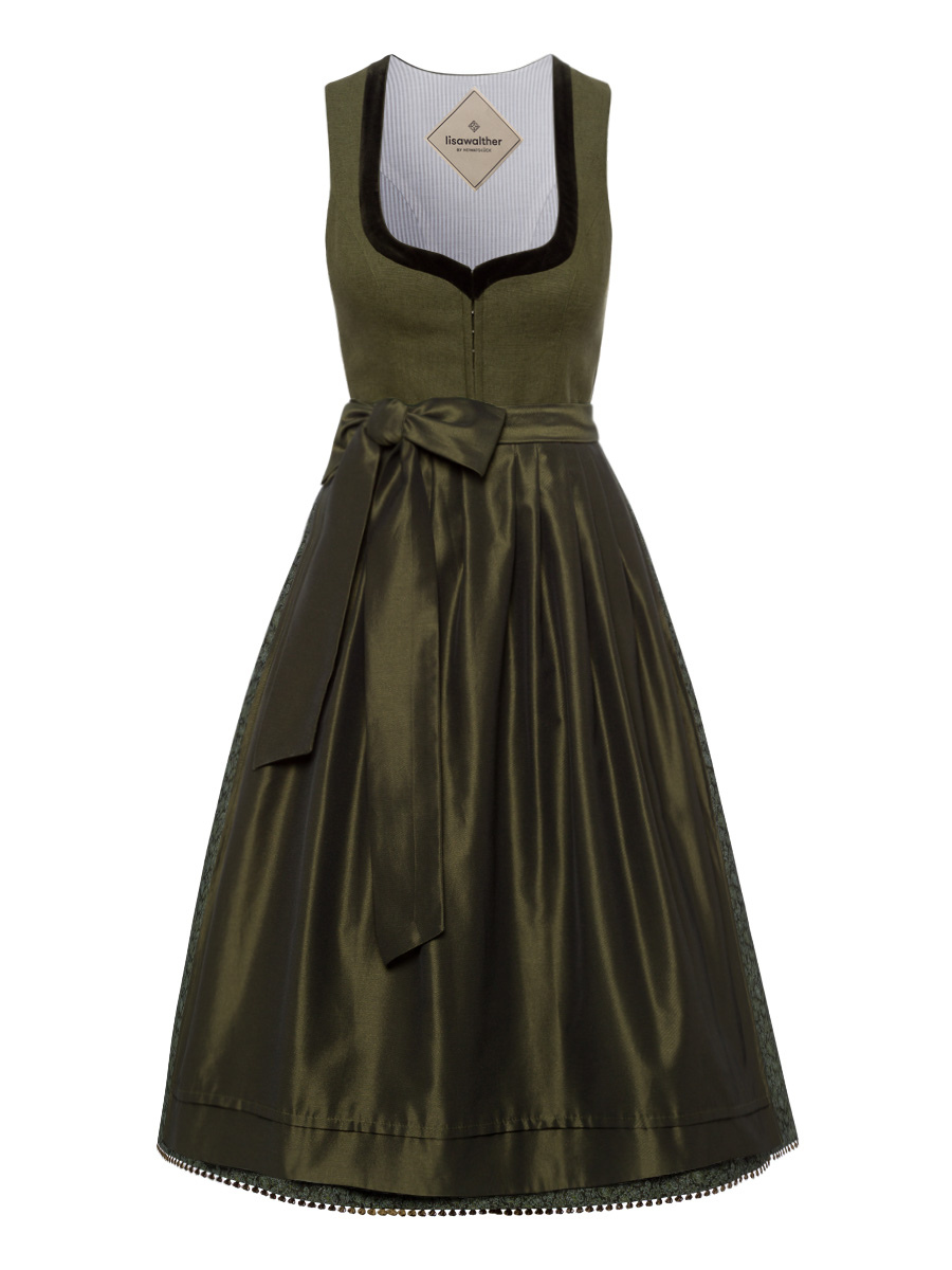 Dirndl Emily
